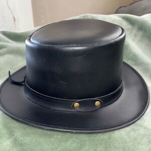 Sidewinder steampunk leather top hat